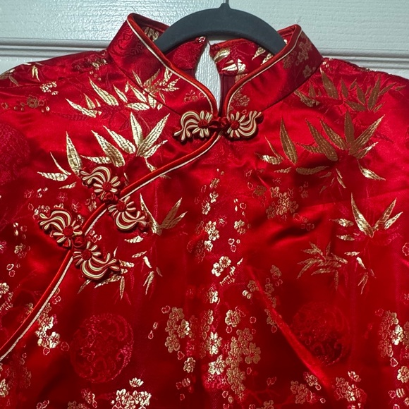 Women's Elegant Red Oriental Floral Dress - Picture 9 of 10
